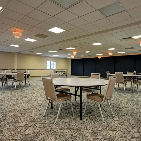 Country Inn & Suites by Radisson, Pierre, SD