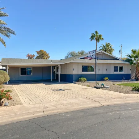Relaxing Oasis! 5 bedroom 3 bath with Pool