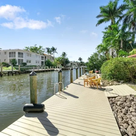 Paradise on the Bay!