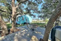 Super Cute Coastal Bend Cottage! Book Your July & August 2026 Summer Vacay Soon! - Homestays