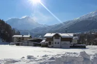 Vizensn Living - Parkplatz