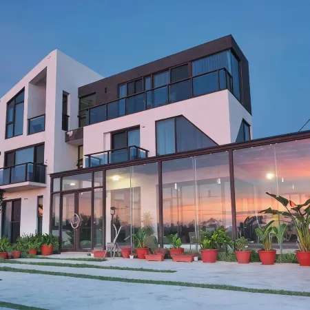 Villa Iris