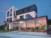 Villa Iris - Beach