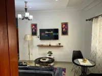 One-Bedroom Premium Apartment - บริการรถรับส่ง