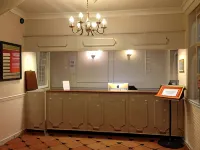 The Royal Victoria & Bull Hotel - Bãi đậu xe