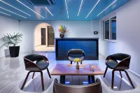 Christa Apartments - Homestays