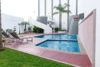 Hotel Mirage - Pool