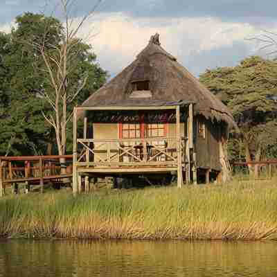 Camp Kwando Hotel Exterior