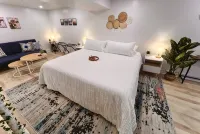 The Boho Oasis: Spacious Deluxe Apartment, Close to All Amenities, Safe & Quiet - homestay