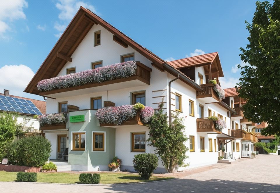 Hotel garni Hopfengold - Housity