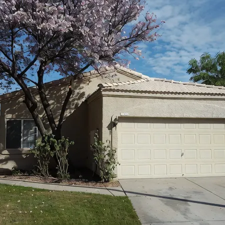 Love Your Privacy -- The Whole House In La Jolla Village Is Yours!!