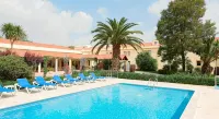 Ibis Setubal - Pools