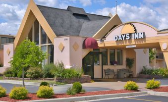 Days Inn by Wyndham Ann Arbor