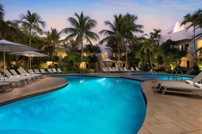 Santa Maria Suites Resort Hotels in Кі-Вест