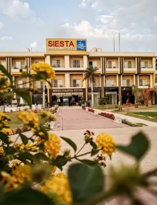Siesta Marina Hotel Hotels near مسجد مارينا 1
