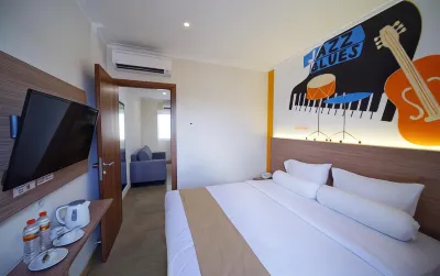 Front One Hotel Tulungagung Hotel dekat Camp Waduk Wonorejo