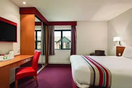 Ramada by Wyndham Cambridge