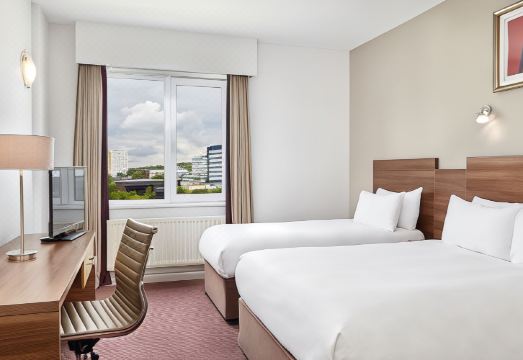 레오나르도 호텔 식당