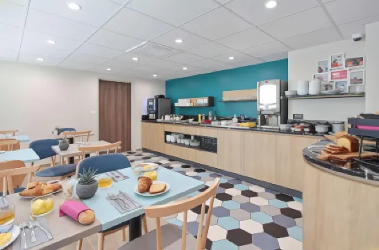 拉羅歇爾中心經典城市公寓酒店