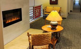 Days Inn and Suites by Wyndham Downtown Missoula-University