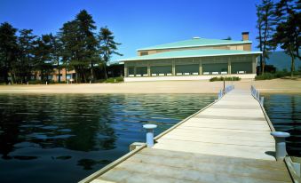 Grand Park Hotel Okubiwako Makino