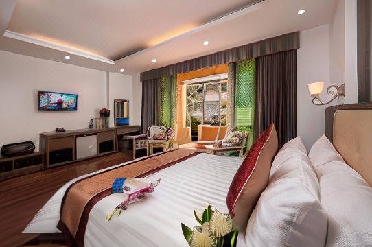 반 묘 호텔 객실