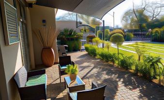 Glen Maine Guest House & Self-Catering, Menlyn, Lynnwood Glen