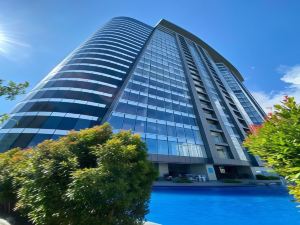 Aeon Suites Staycation Manage by Aria Hotel