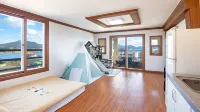Tongyeong Haeoreum Kids Poolvilla - 民宿