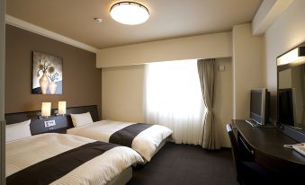 Hotel Route-Inn Omagari Ekimae - Housity