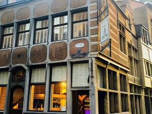 Charming Suites Jan Zonder Vrees