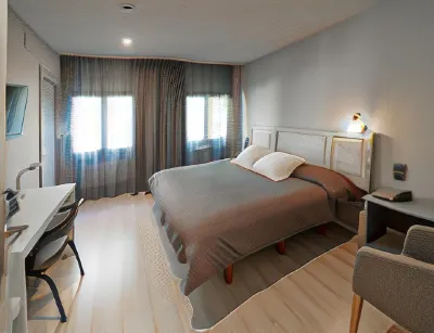 Hotel Jardí Apartaments
