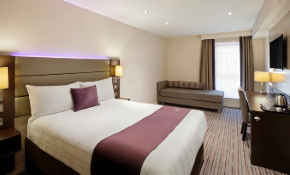 Premier Inn Chelmsford (Boreham)