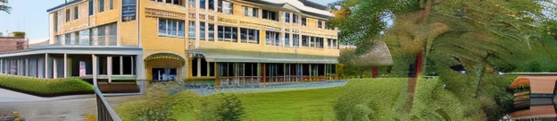Four-Star Hotels