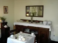 Alexander Guest House Hotel a Lasswade