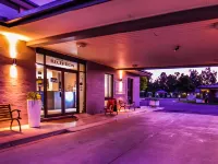 Meninya Palms Resort Moama Hotels in Moama