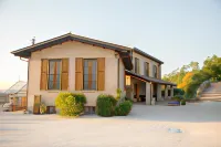Colleverde Country House & Spa Urbino Các khách sạn gần Centro Storico di Cagli
