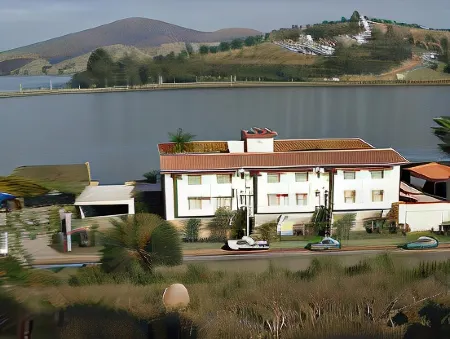 Cyrilo's Palace Hotel