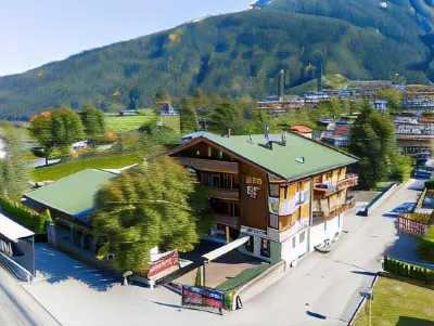 Hotel Rietzerhof Hotels in Silz