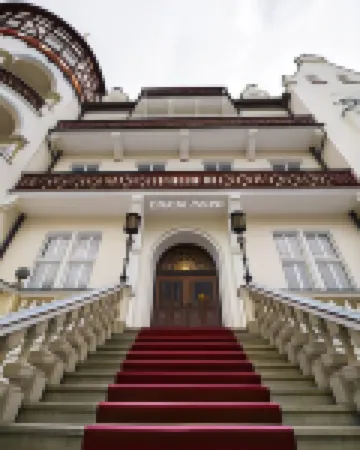 لازينسكي هوتل فيلا سميتانا فنادق في 