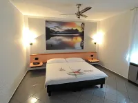 Hotel Bahnhof Haus Hotels in Chiasso