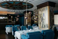 Cruise Boutique Hotel