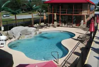 Beverly hills inn Hotel di Maysville