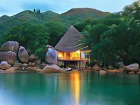 Chauve Souris Relais Hoteles cerca de Praslin
