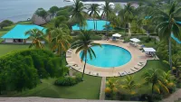 Atami Escape Resort - Pools