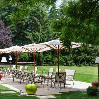 Domaine de Clairefontaine Hotel Exterior