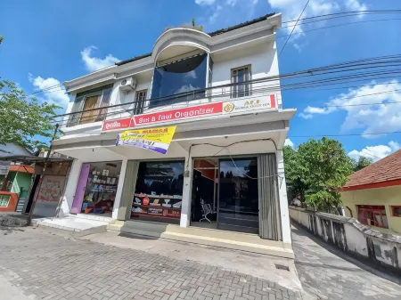 Artayya Puri 3 Syariah Near Terminal Caruban Mitra RedDoorz