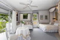 Villa Caprichosa Boutique Hotels