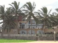 Oasis Beach Resort Hotels in Ethukala