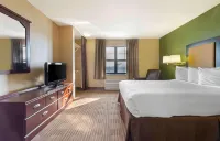 MainStay Suites Rochester South Mayo Clinic Hotels in Rochester